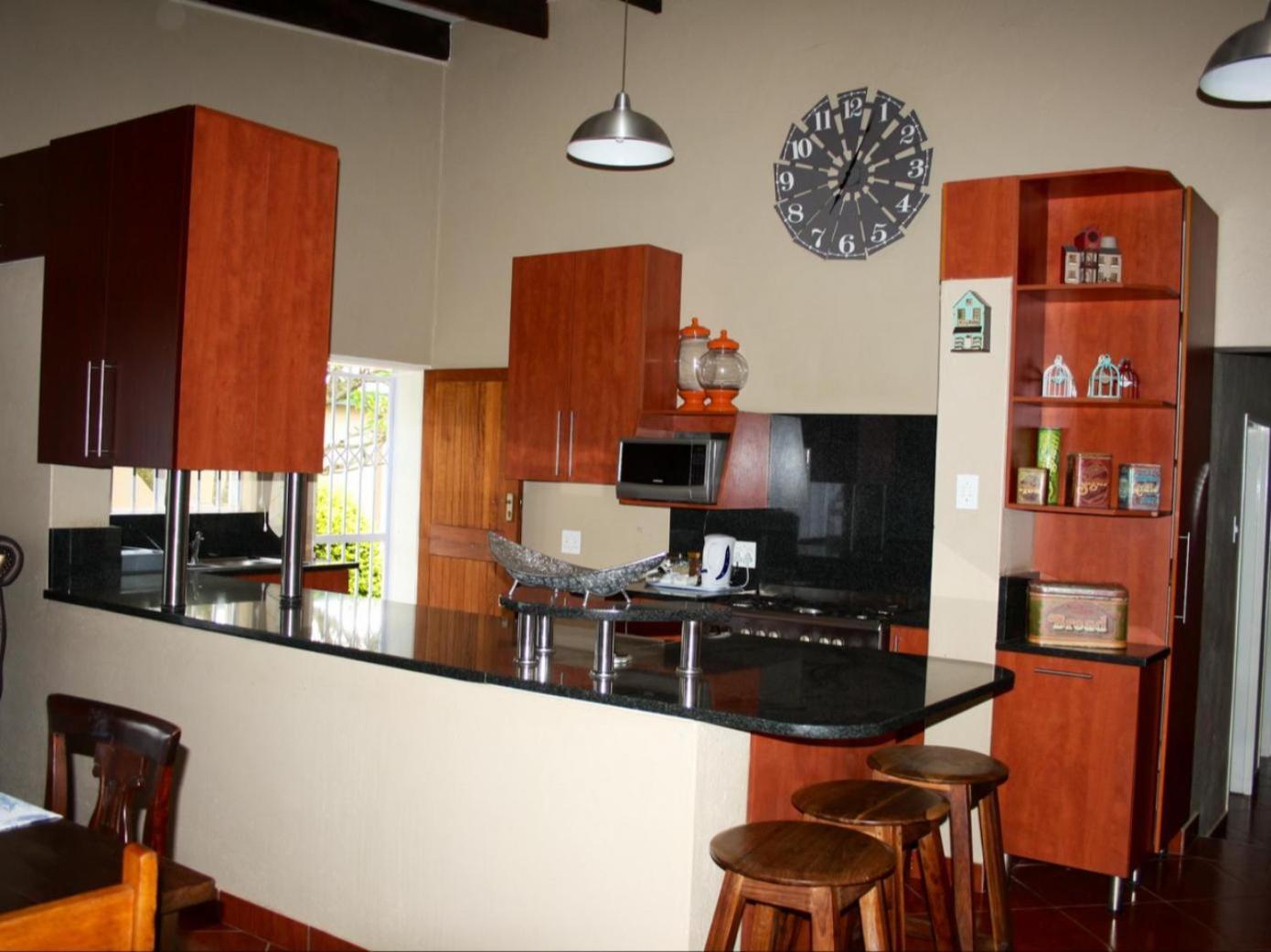 Jelani Guest House White River Exterior photo